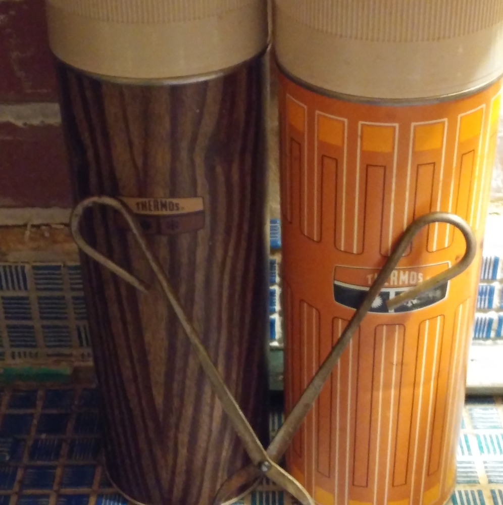 Vintage Thermos (2)